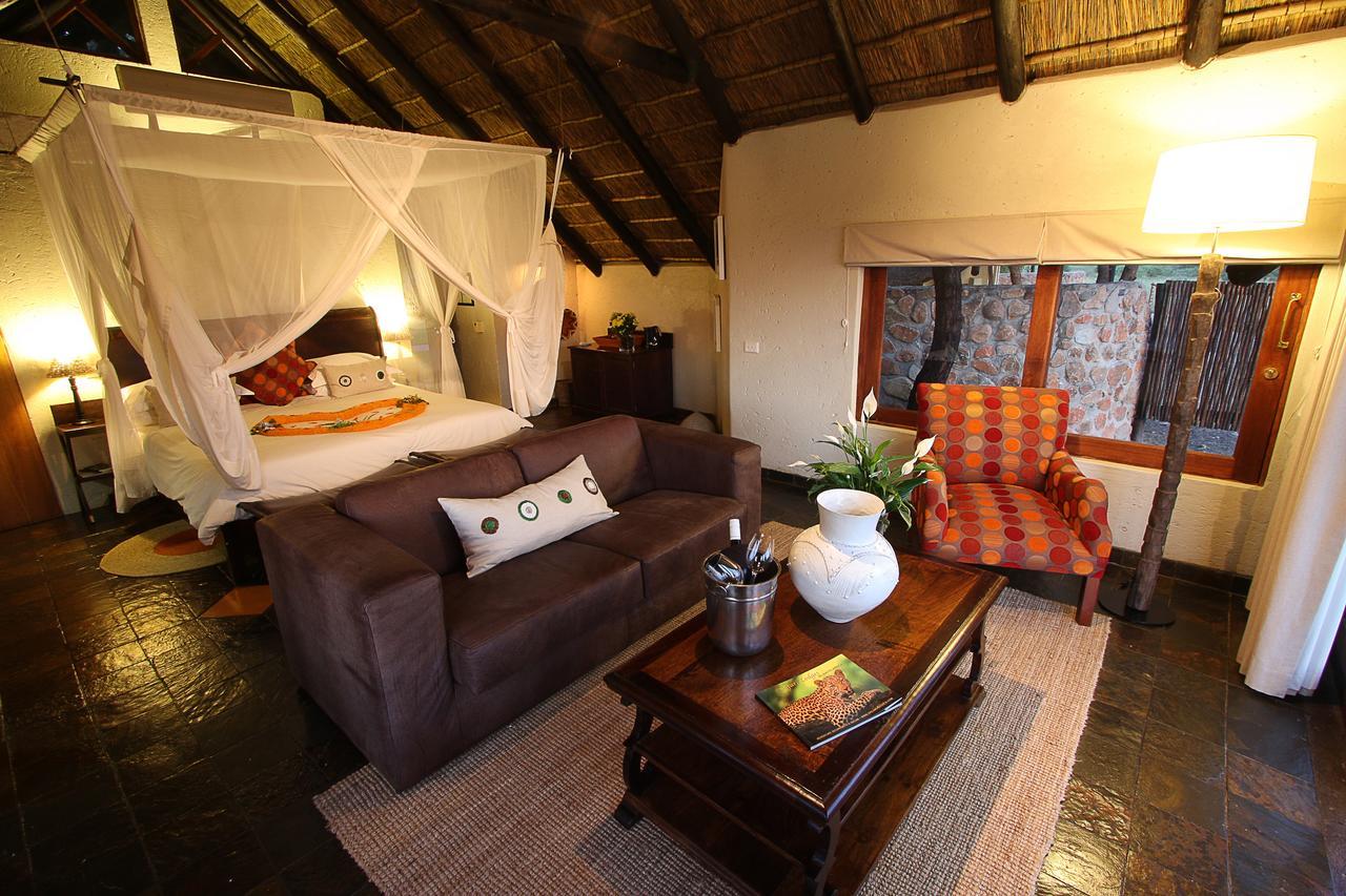 Tau Game Lodge *
